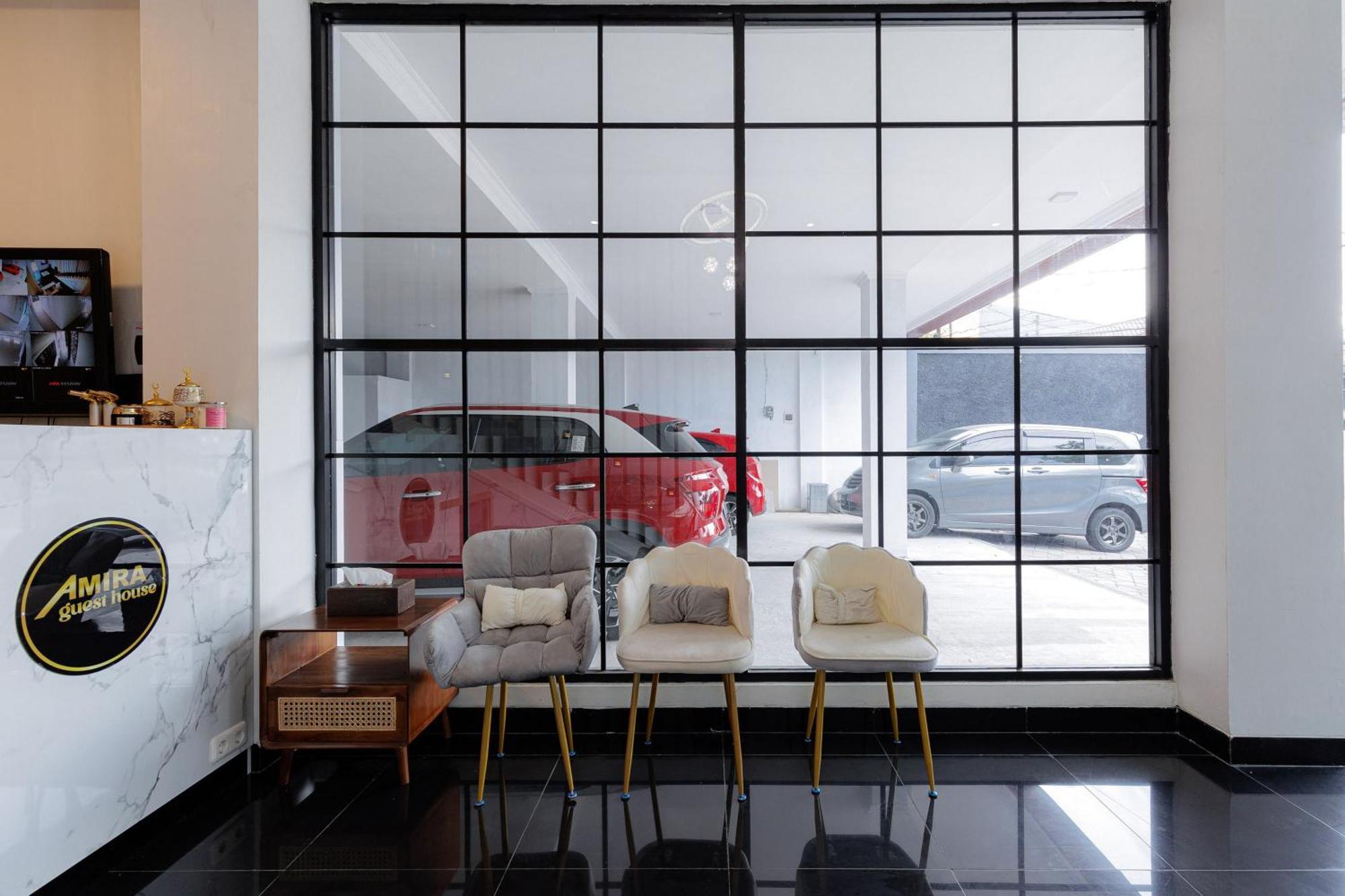 Urbanview Hotel Amira Syariah Bogor Pamoyanan Extérieur photo